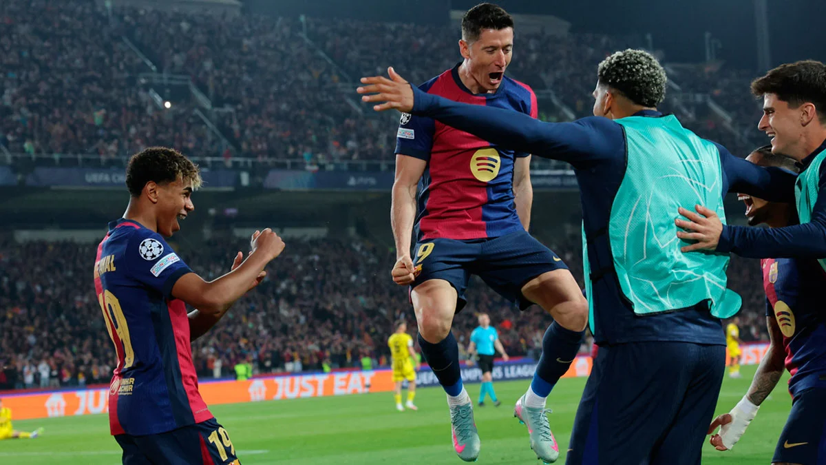 Барселона – Борусія Д: звіт чвертьфіналу Ліги чемпіонів / LLUIS GENE/AFP via Getty Images