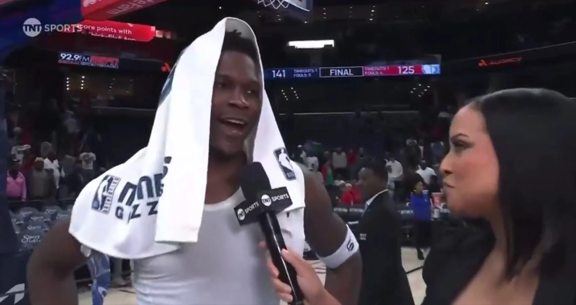 Ентоні Едвардс прибив Мемфіс