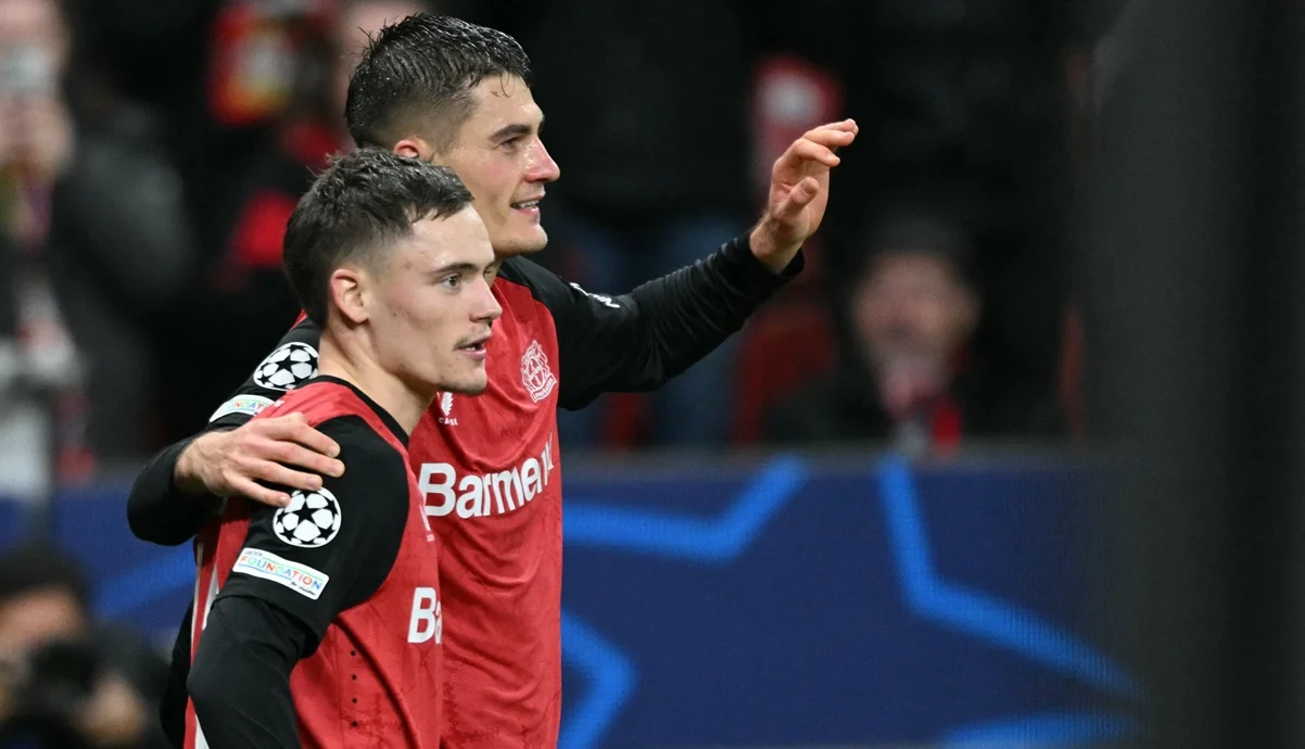 Патрік Шик та Флоріан Вірц / фото: INA FASSBENDER/AFP via Getty Images