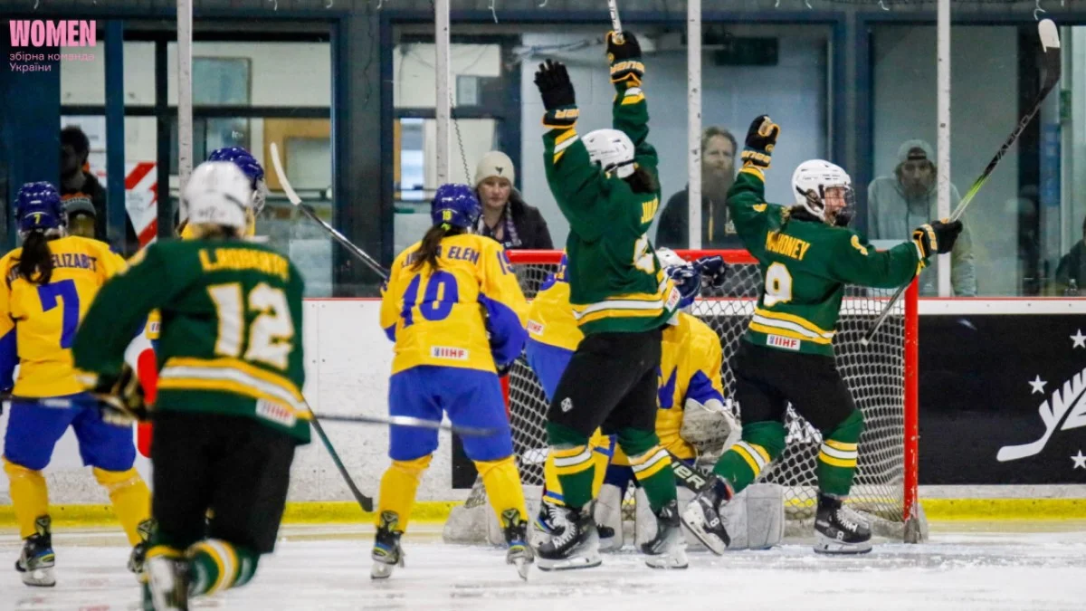 Женская сборная Украины по хоккею / фото: ФХУ