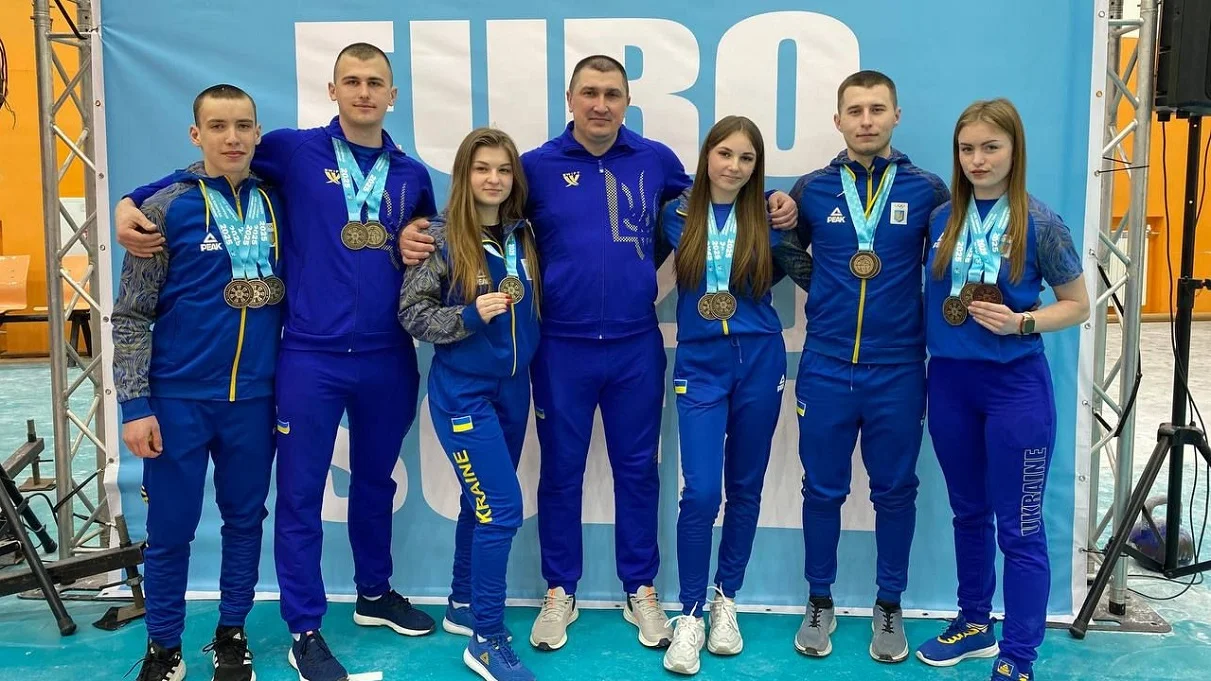 Збірна України з гирьового спорту / Міністерство молоді та спорту України