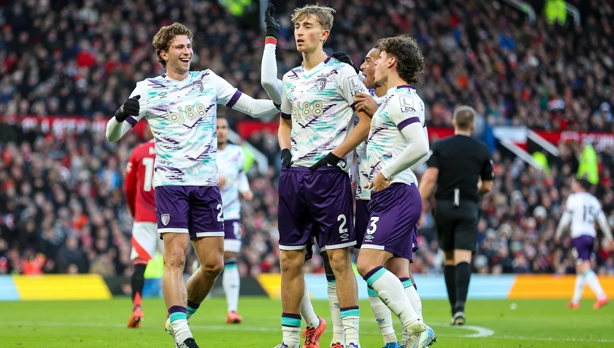 Ілля Забарний, Дін Хьойсен та Маркос Сенесі / фото: Getty images