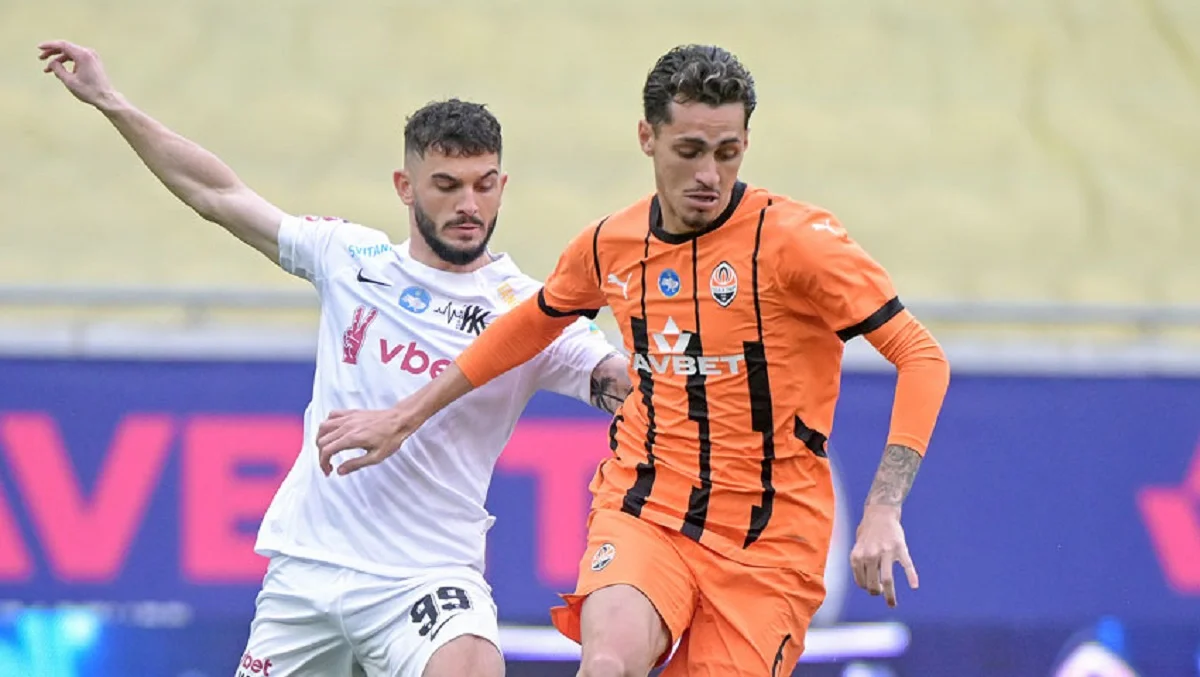 Фото к новости: "Невыразительную игру оправдывает судейскими просчетами": экс-арбитр ФИФА прокомментировал слова Пушича об ошибках арбитров