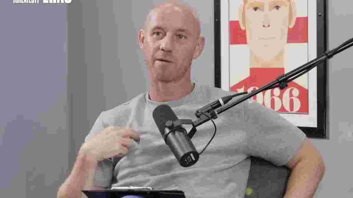 Легенда Манчестер Юнайтед подрался с охранником во время вечеринки – он выигрывал требл с манкунианцами