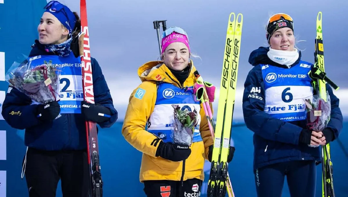 Маріон Візенсартер (в центрі) / Instagram.com/marion.wiesensarter