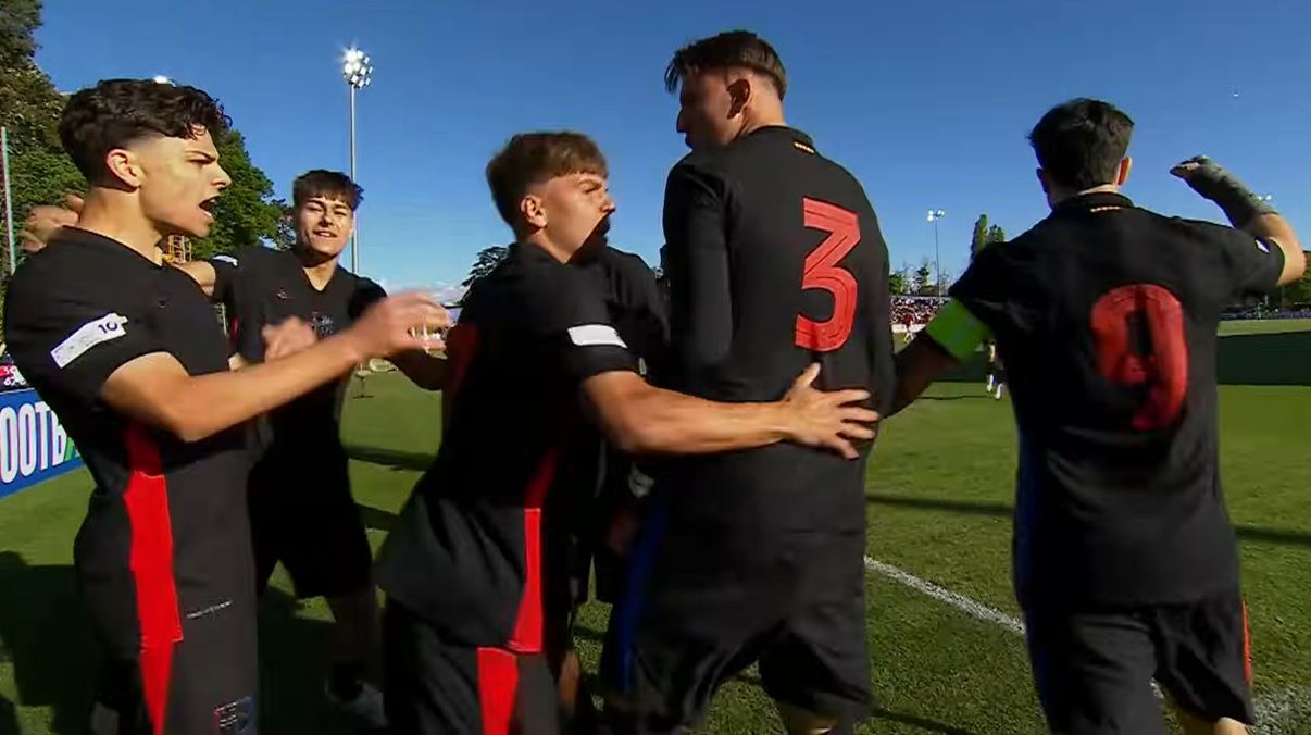 АЗ U-19 – Барселона U-19 –  звіт матчу 25 04 2025