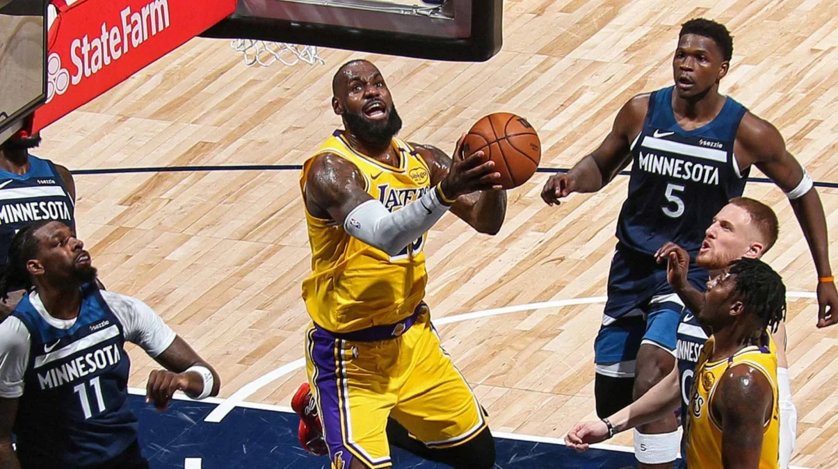 Міннесота Тімбервулвз – Лос-Анджелес Лейкерс – 116:104 / НБА