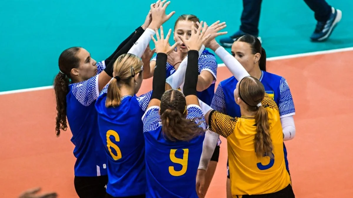 Девичья сборная Украины / фото: Федерация волейбола Украины