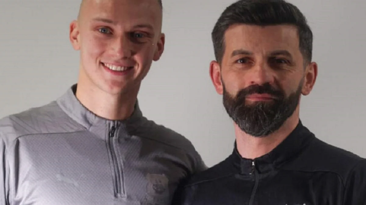 Фото к новости: Шедевр Таловерова напрасно – тренер украинца смирился с вылетом и не верит в победу 13:0: "Пусто и разбито сердце"