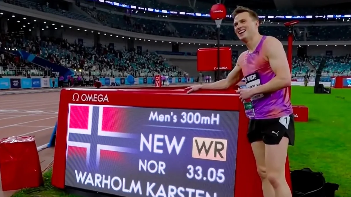 Карстен Вархольм / Скрин