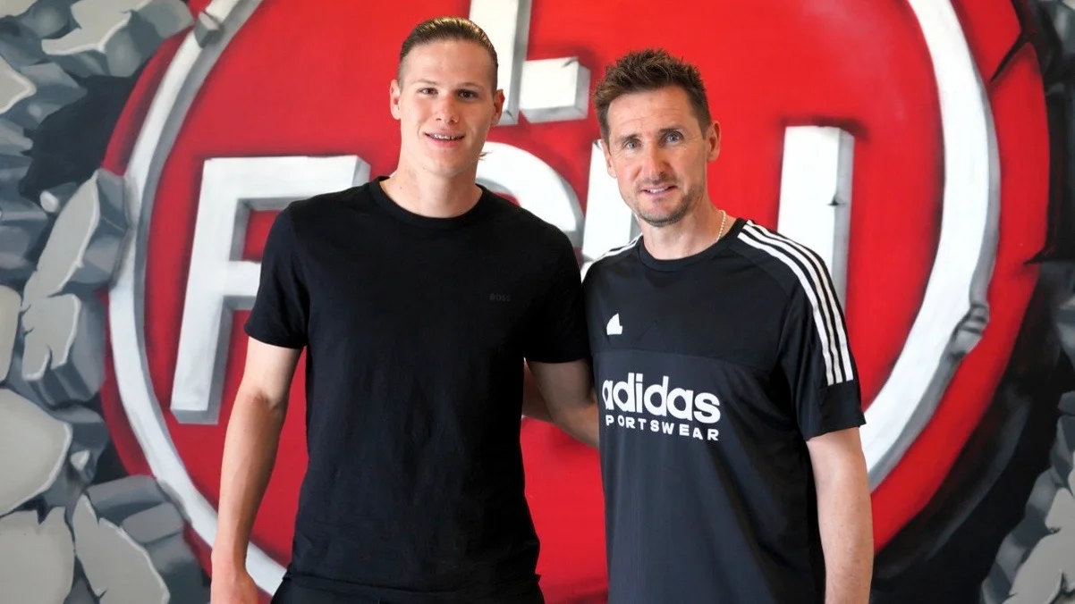 Степанов (ліворуч) / фото: ФК Нюрнберг