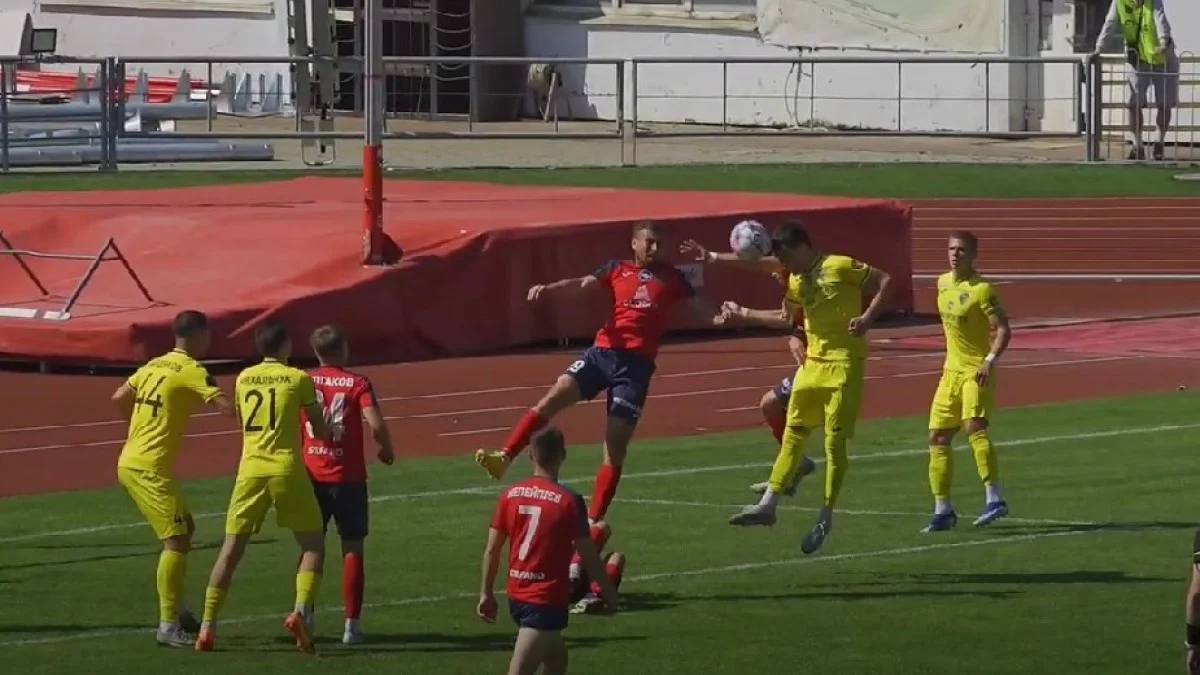 Скандальний момент матчу Фенікс-Маріуполь – Прикарпаття / скріншот