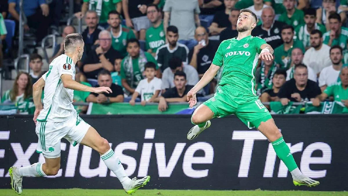 Эрик Шуранов (справа) / ФК Маккаби Хайфа