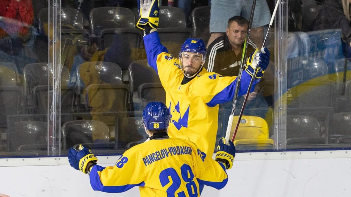 Віктор Захаров / Фото IIHF