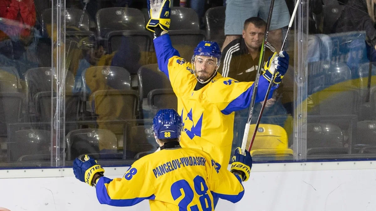 Віктор Захаров / Фото IIHF