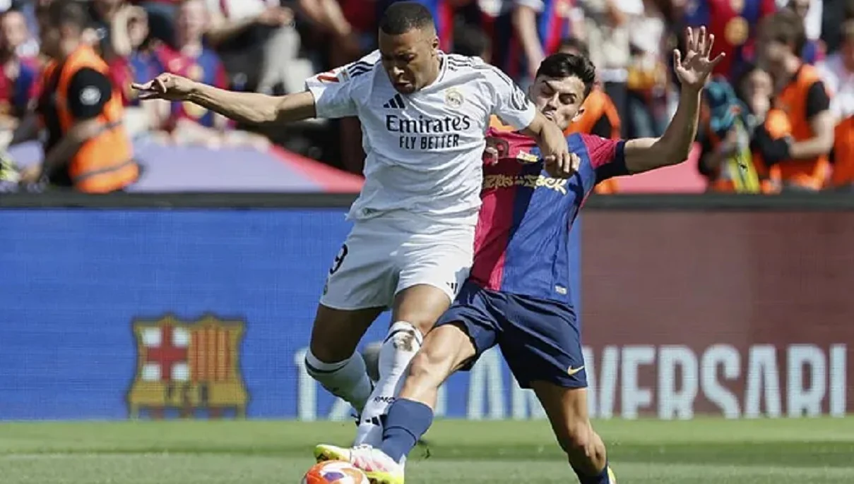 Фото к новости: Барселона победила Реал в безумных 4:3 и почти гарантировала чемпионство – скандальный хет-трик Мбаппе, 4 гола отменили