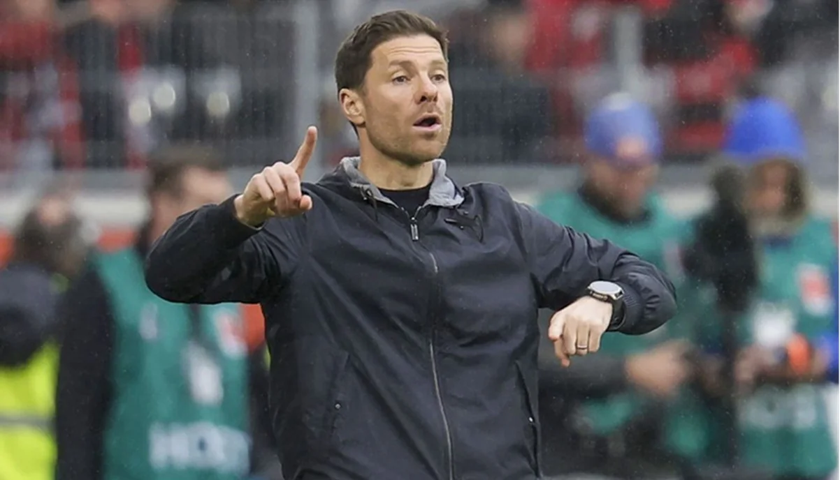 Хаби Алонсо / фото: EFE/EPA/Ronald Wittek