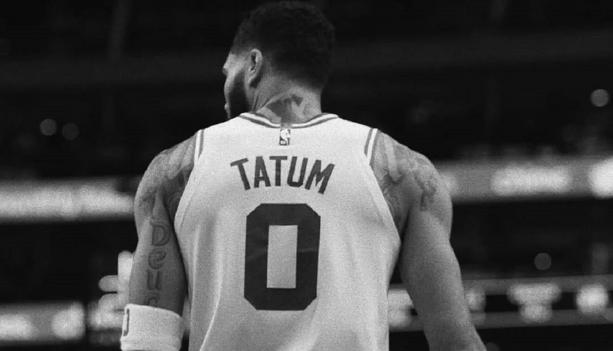 Джейсон Тейтум / B. Hampton