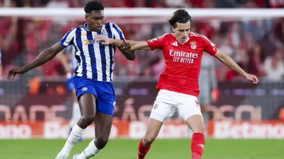 Альваро Каррерас (справа) / EFE