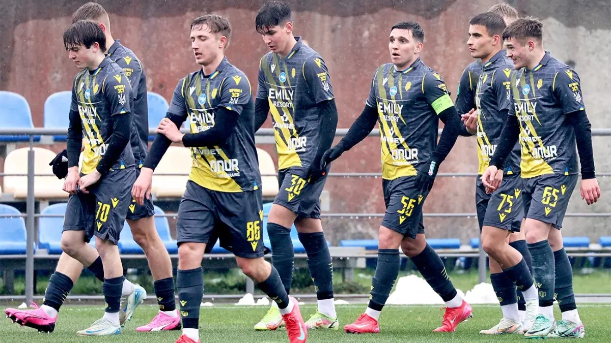 Гравці Руха-2 / фото: ФК Рух