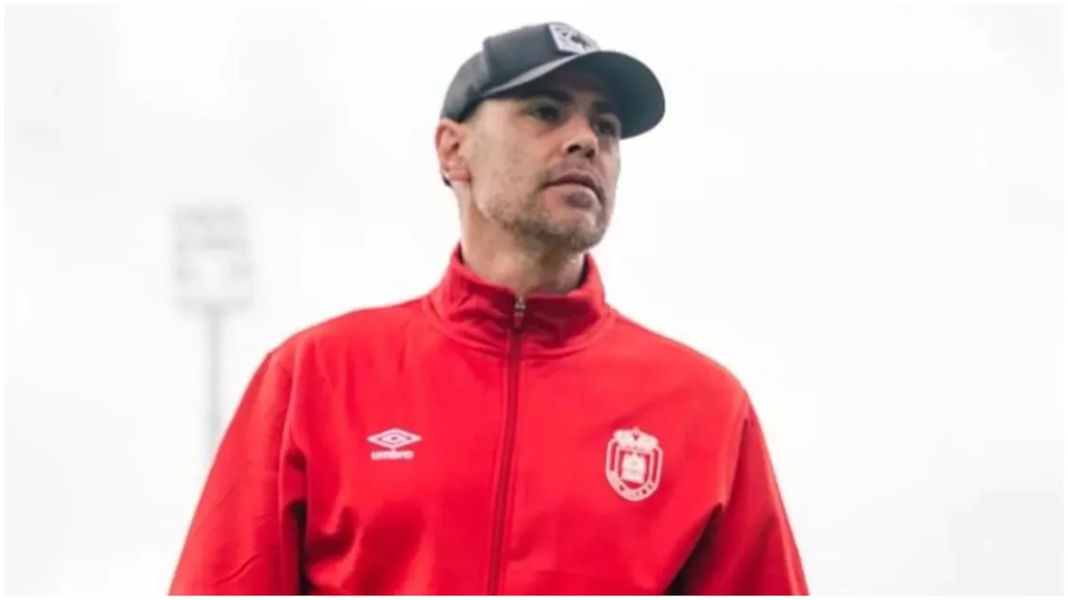 Виктор Вальдес / Фото с www.instagram.com/RealAvilaCF/