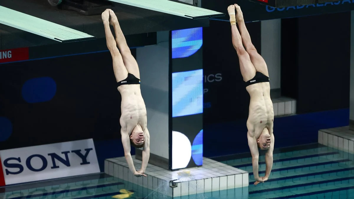 Кирилл Болюх и Станислав Олиферчик / Getty Images