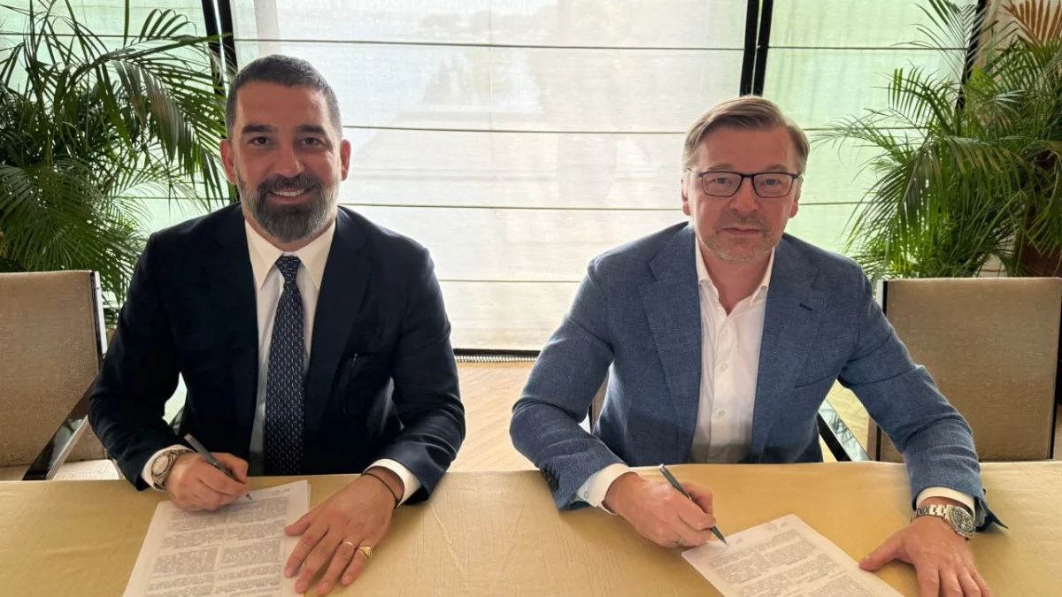 Арда Туран и Сергей Палкин / фото: ФК Шахтер