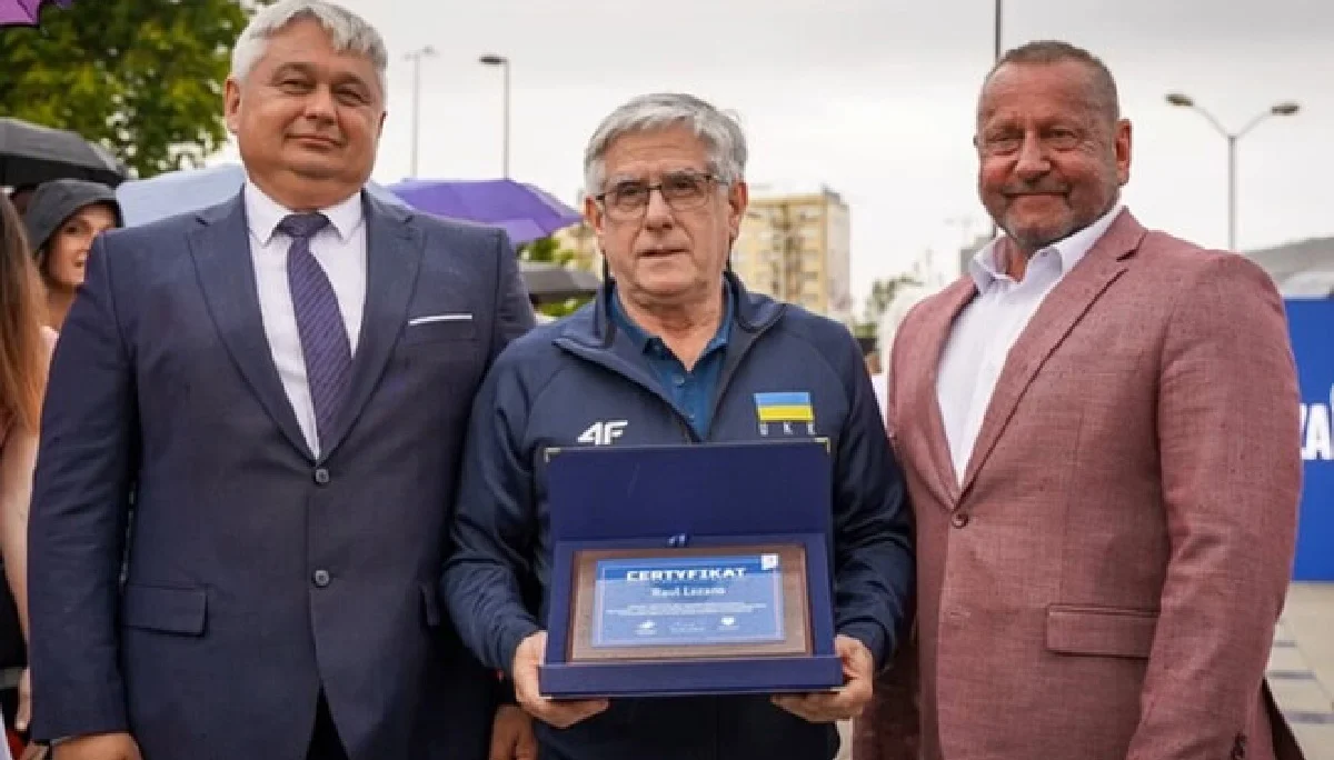 Рауль Лосано (в центрі) / wkatowicach.eu