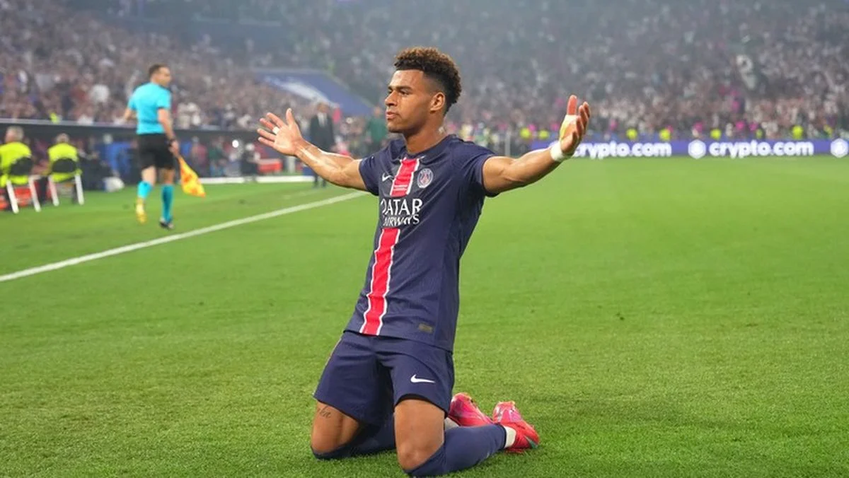 Дезире Дуэ / Pro Shots