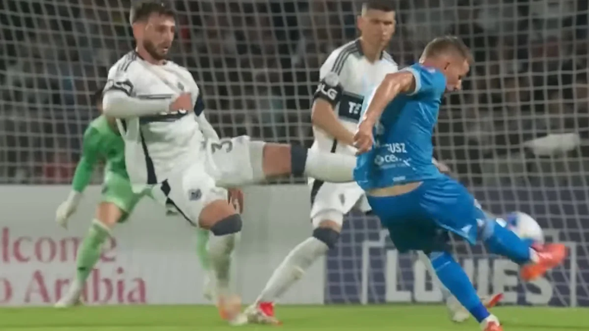 Крус Асуль – Ванкувер – 5:0 / скриншот