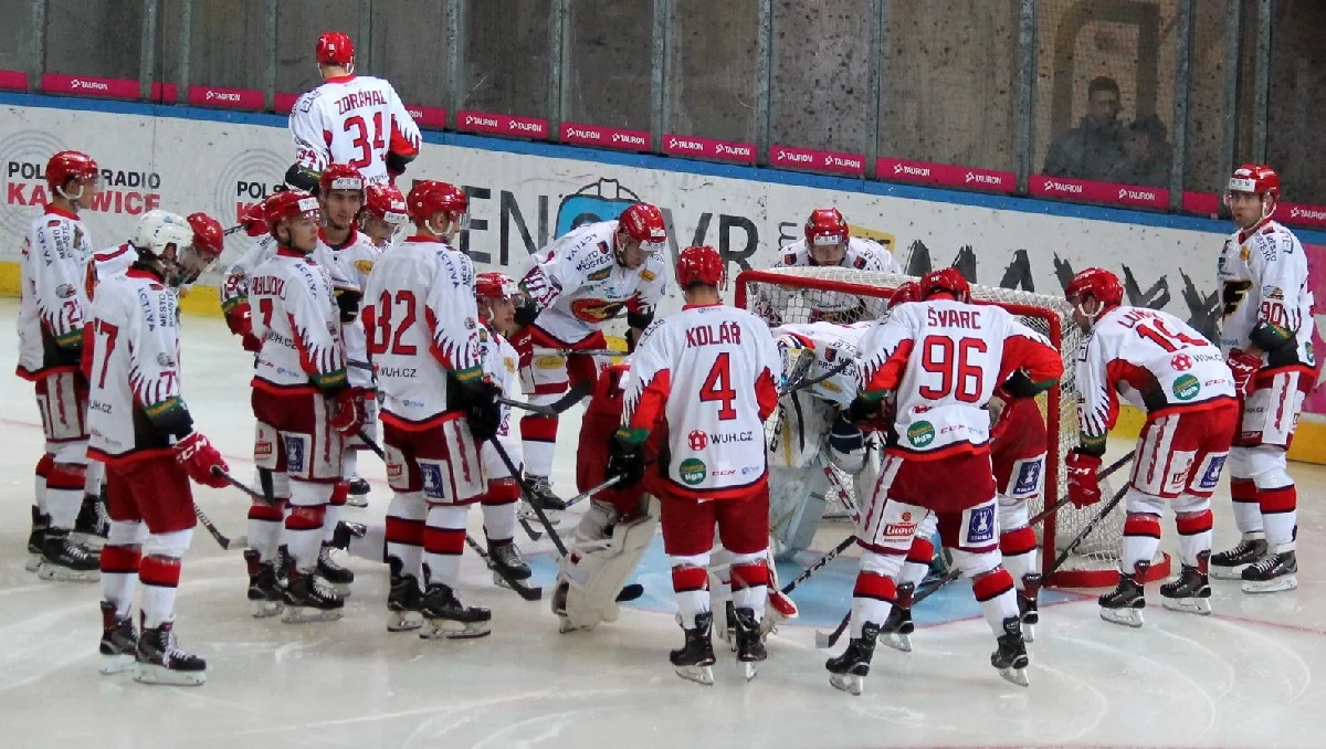 Простейов / ХК Простейов