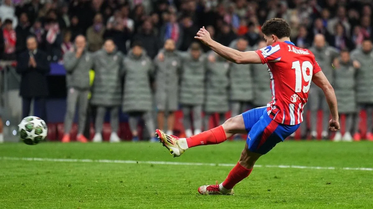 Хуліан Альварес / Getty Images