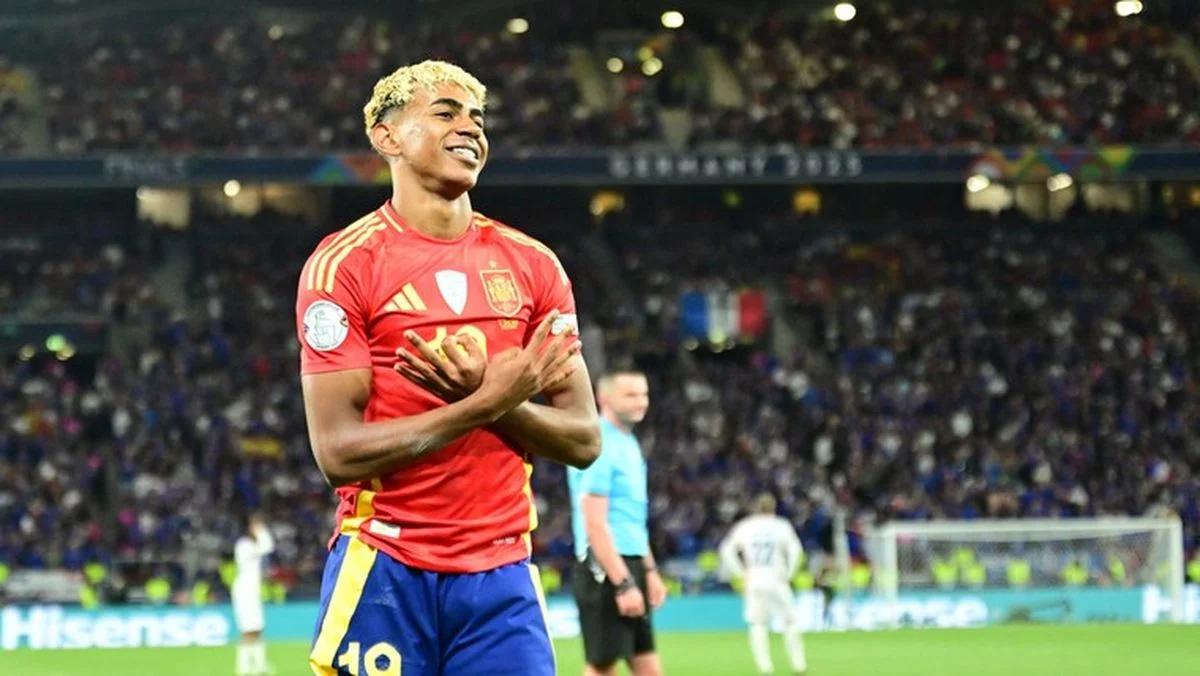 Испания – Франция: видео голов и обзор полуфинала Лиги наций: видео голов и обзор полуфинала Лиги наций / Pro Shots