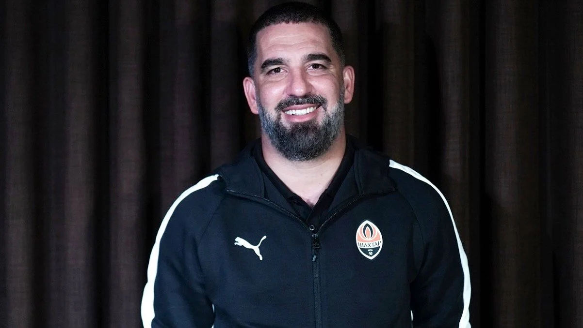 Арда Туран / Шахтер