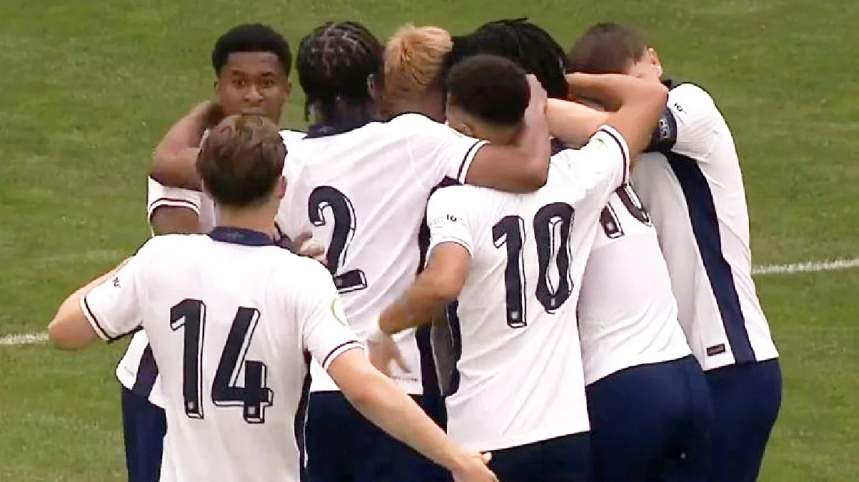 Збірна Англії U-19 / Стоп-кадр з відео