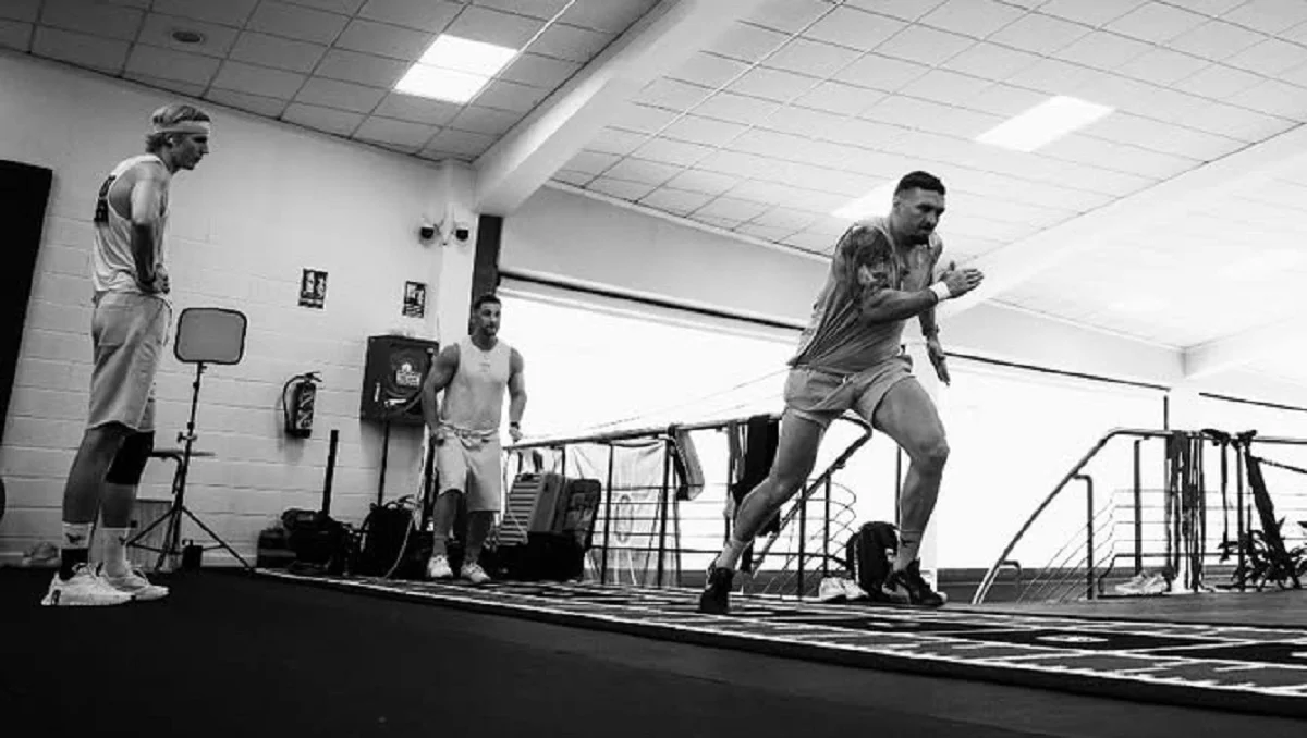 Олександр Усик / Фото з instagram.com/usykaa