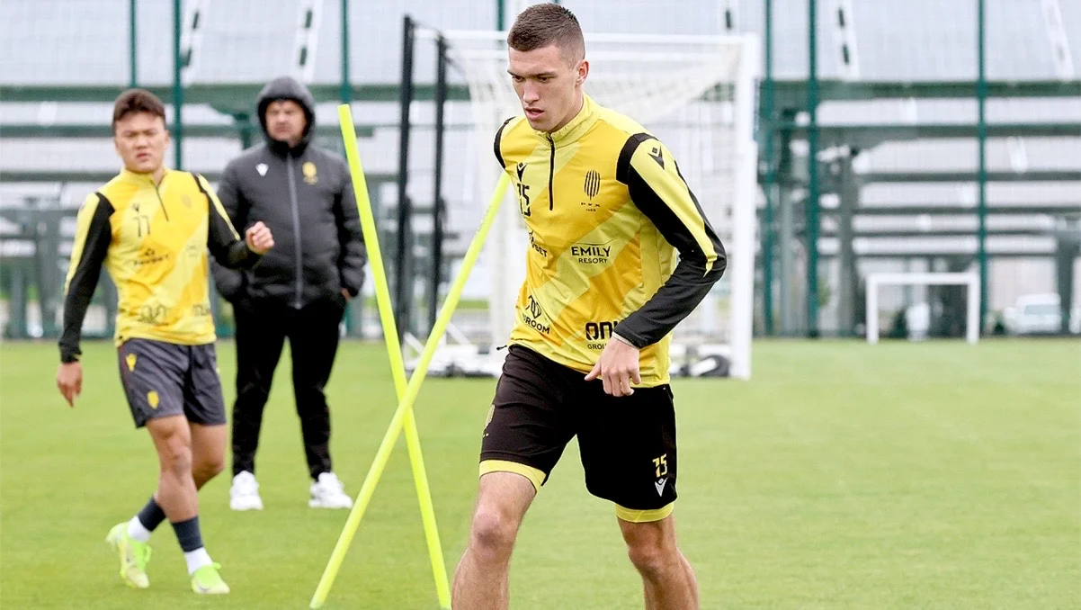 Денис Пидгурский / ФК Рух