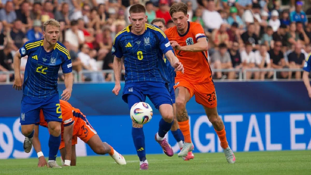 Олег Очеретько (в центре) / УАФ