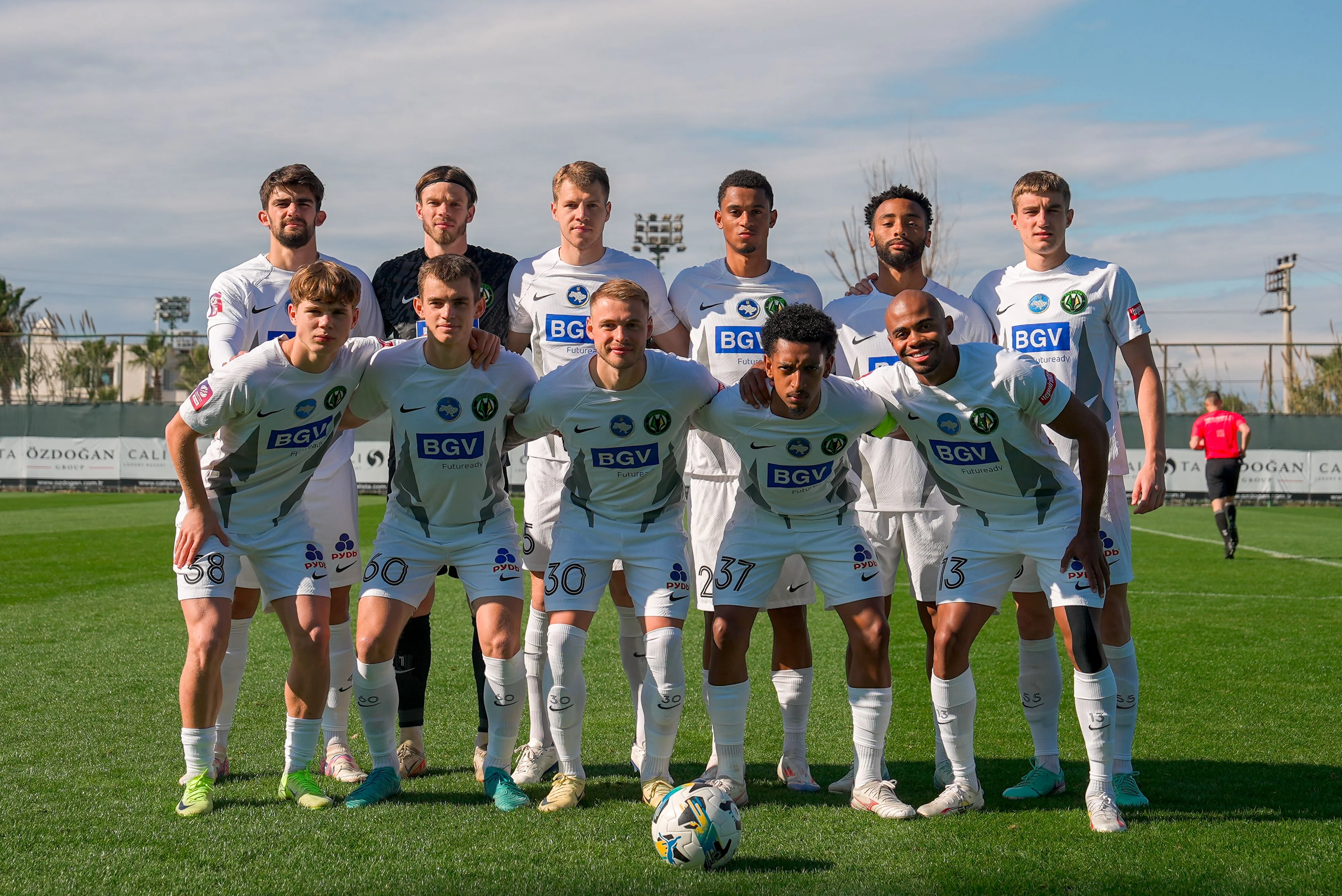 Игроки Полесья / фото: ФК Полесье