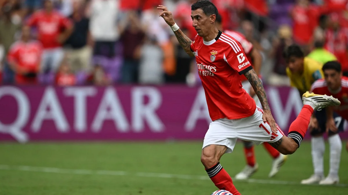 Анхель Ди Мария в матче против Окленд Сити / Getty Images