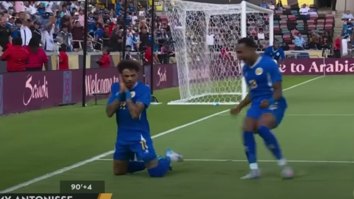 Радость игроков сборной Кюрасао / скриншот