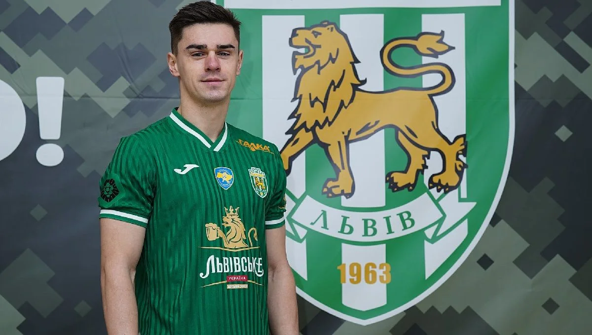 Тарас Сакив / ФК Карпаты