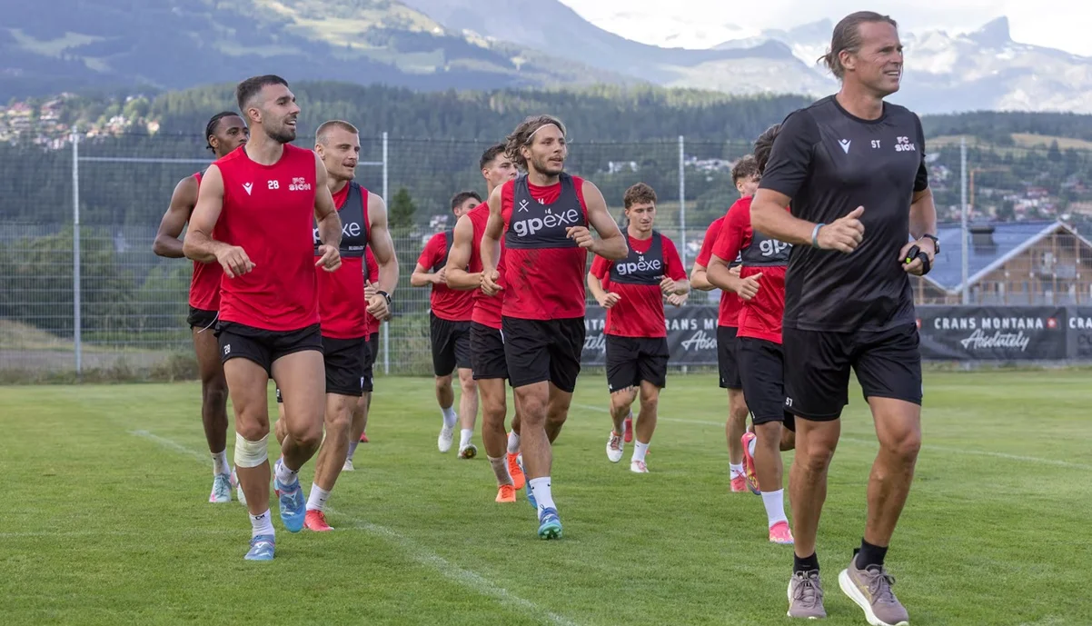 Игроки Сьона / фото: Pascal Muller/freshfocus