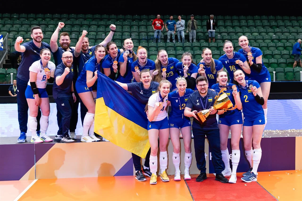 Женская сборная Украины по волейболу / фото: CEV