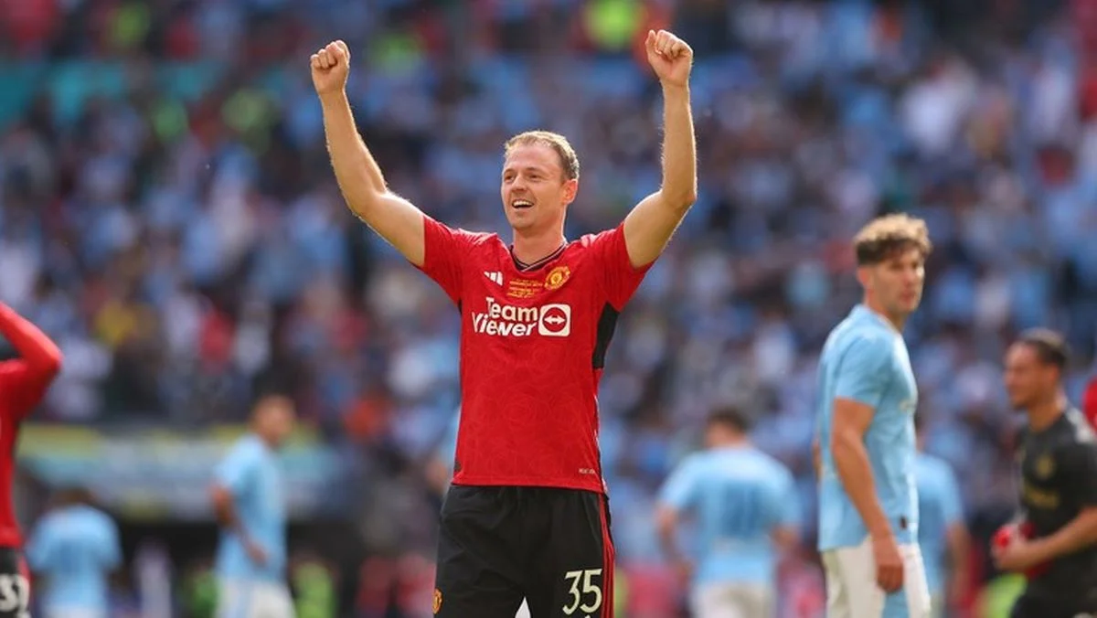 Джонні Еванс / Pro Shots