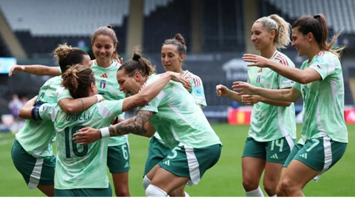Жіноча збірна Італії / фото: EFE