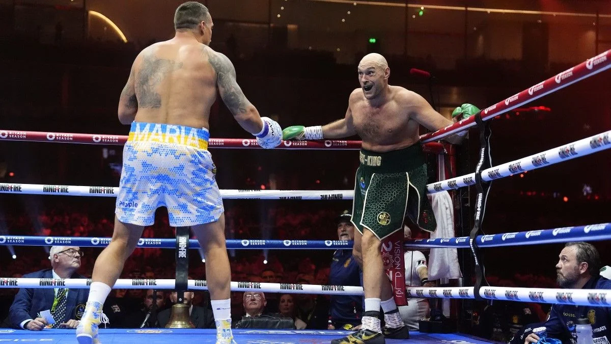 Олександр Усик проти Тайсона Ф'юрі / Getty Images