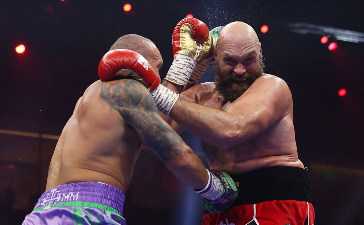 Олександр Усик та Тайсон Ф'юрі / Getty Images