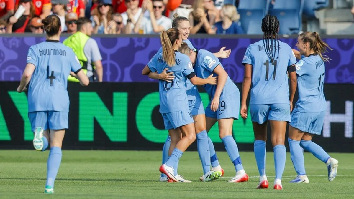 Уэльс – Нидерланды / Pro Shots