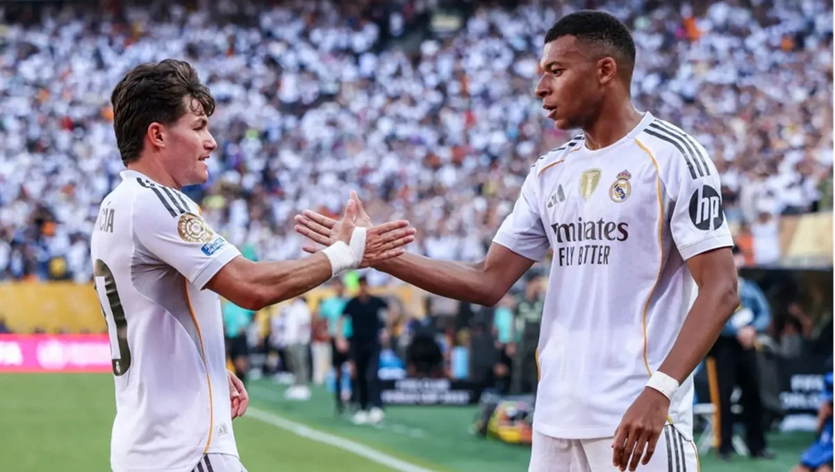 Фран Гарсія та Кіліан Мбаппе / фото: EFE